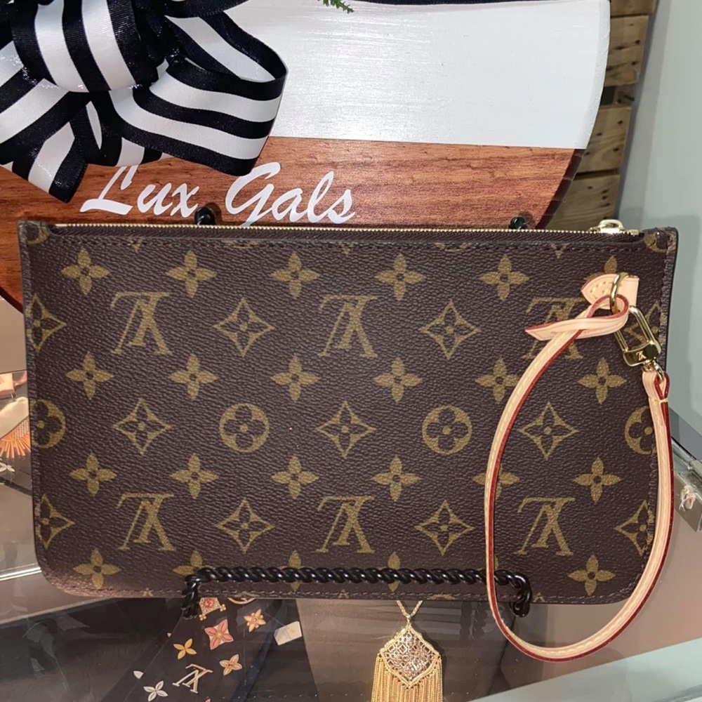 Price Drop this weekend only LV wristlet GM/MM - new never used- authentic